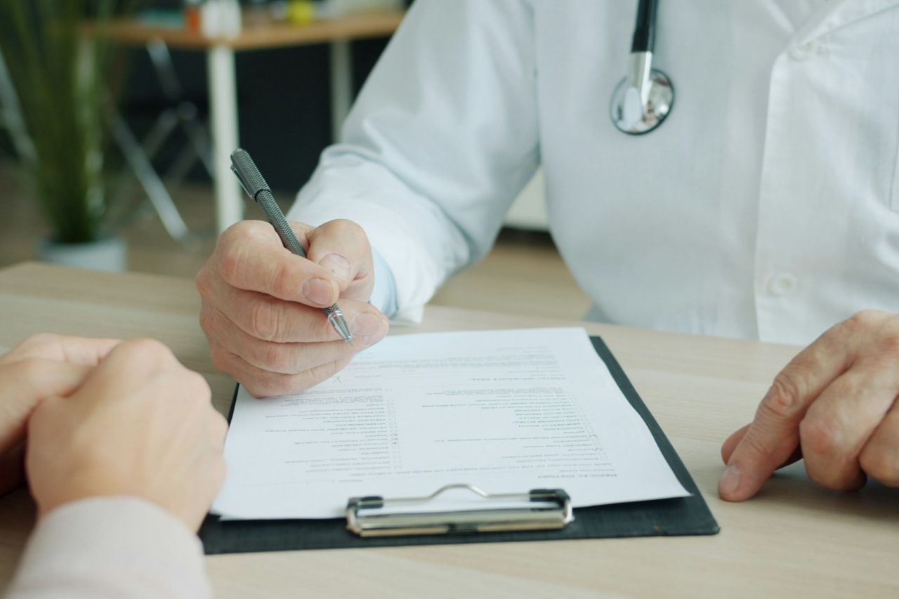 negocjacje z dużym podmiotem medycznym